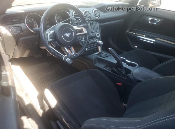 1FA6P8TH7J5119082 2018 FORD MUSTANG Blue Vista del salpicadero