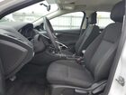 2018 Ford Focus Se White vin: 1FADP3F23JL267436