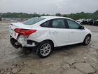 2018 Ford Focus Se White vin: 1FADP3F23JL267436