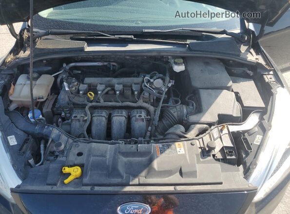 1FADP3F27JL204517 2018 FORD FOCUS Black Вид задньої частини салону