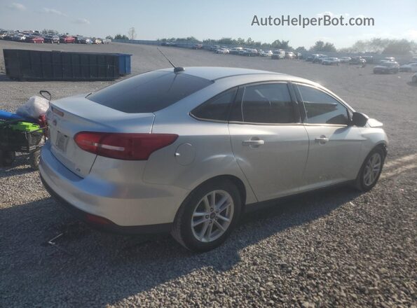 1FADP3F28JL235338 2018 FORD FOCUS Silver Rear right