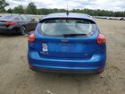 2018 Ford Focus Se Синий vin: 1FADP3K2XJL298379