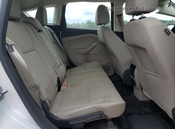 1FADP5AU5HL106911 2017 FORD C-MAX White უკანა სალონის ხედი