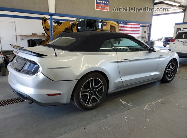 1FATP8UH3J5136012 2018 FORD MUSTANG Silver უკანა მარჯვენა