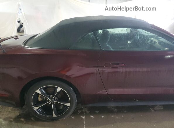 1FATP8UH4J5116805 2018 FORD MUSTANG Burgundy Vista de los asientos traseros
