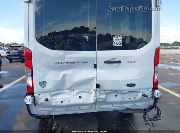 1FBAX2C86LKA43378 2020 FORD PASSENGER White Widok z przodu