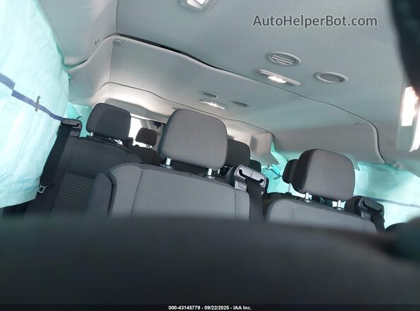 1FBAX2Y84NKA04459 2022 FORD PASSENGER Белый Вид наклейки с VIN-кодом