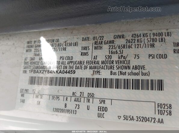 1FBAX2Y84NKA04459 2022 FORD PASSENGER Белый Вид подкапотного пространства