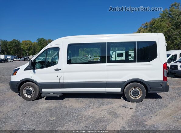 1FDZX2CM1JKB56580 2018 FORD TRANSIT White 360 interior view