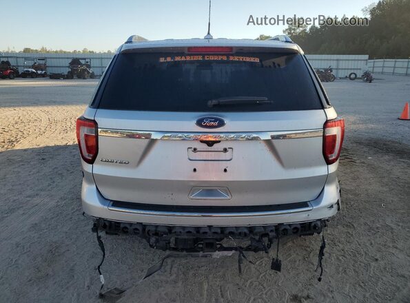 1FM5K7F80JGC51644 2018 FORD FORD EXPLORER Серебряный Вид сзади