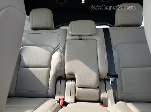 1FM5K7F85JGC80945 2018 FORD FORD EXPLORER Cream უკანა სავარძლების ხედი