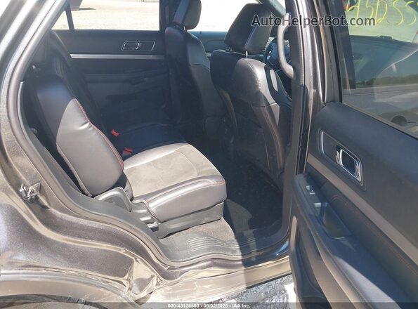 1FM5K8D86JGC91882 2018 FORD FORD EXPLORER Gray VIN sticker view