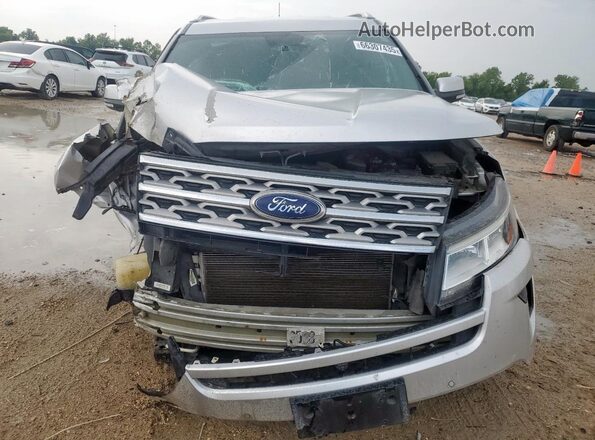 1FM5K8F80JGA91030 2018 FORD FORD EXPLORER Серебряный Вид спереди
