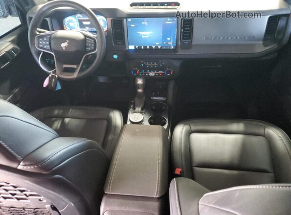 1FMEE9BP0SLA62341 2025 FORD BRONCO Зеленый Вид панели приборов