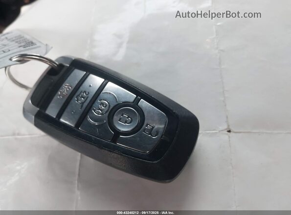 1FMJU2AT3MEA05128 2021 FORD EXPEDITION Black Widok deski rozdzielczej