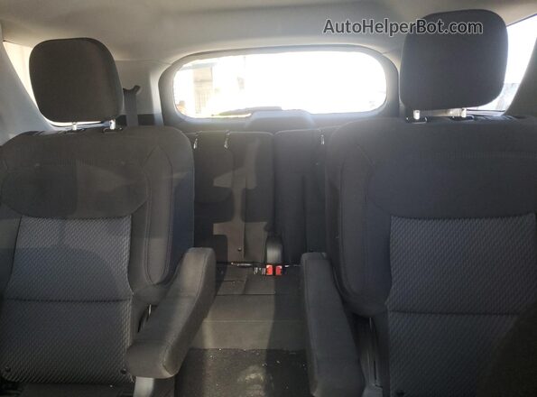 1FMSK7DH0RGA79360 2024 FORD FORD EXPLORER Red Widok tylnych siedzeń