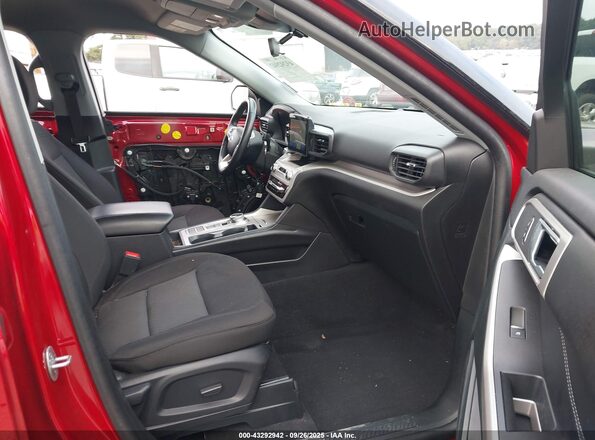1FMSK7DH3RGA89347 2024 FORD FORD EXPLORER Red Front interior view