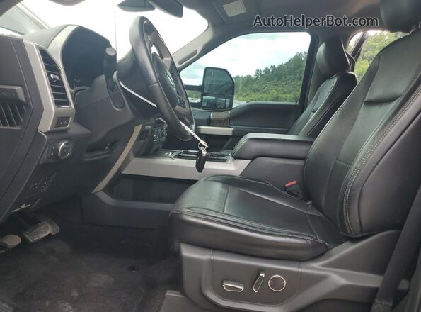 1FT7W2B61JEC54315 2018 FORD F250 Черный Вид салона спереди