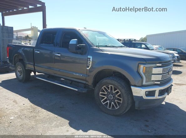 1FT7W2BT7HEE26511 2017 FORD F-250 Серый Передняя правая четверть
