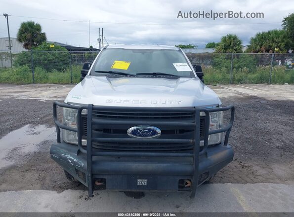 1FT7W3B61HEE98594 2017 FORD F350 Серебряный Вид щитка приборов