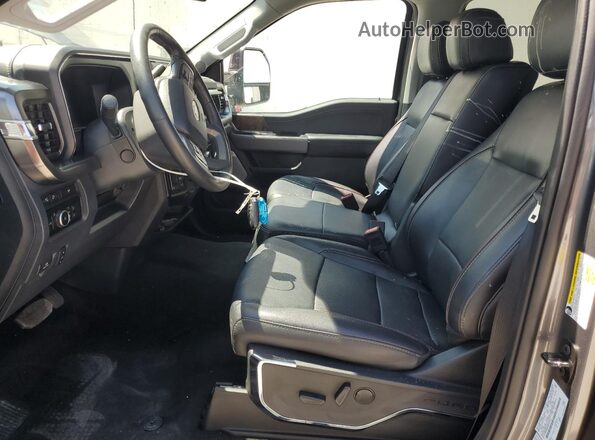 1FT8W2BM2REE07816 2024 FORD F250 Gray Vista interior delantera