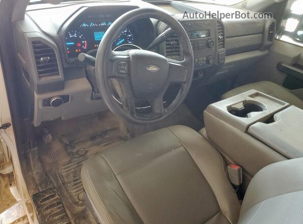 1FTBF2A69JEC25849 2018 FORD F250 White Vista del salpicadero