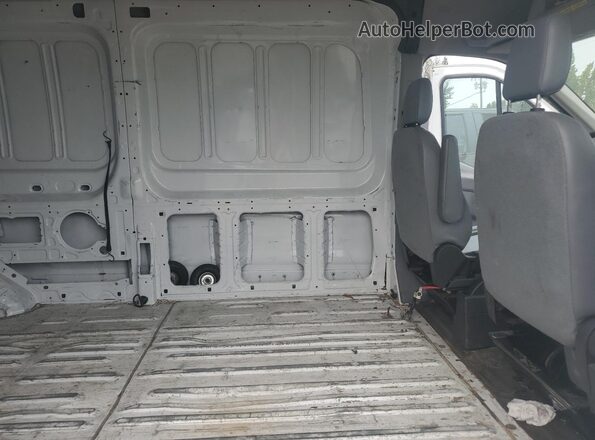 1FTBW3XV1JKA15686 2018 FORD TRANSIT Белый Вид задней части салона