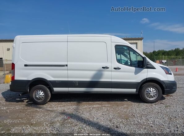 1FTBW9CG3PKB90296 2023 FORD TRANSIT-350 Белый Вид задней части салона