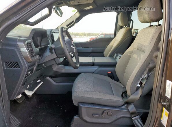 1FTFW3LD2RFA86138 2024 FORD F150 Серый Вид салона спереди