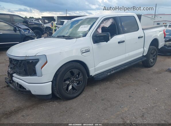 1FTVW1EV2PWG36330 2023 FORD F-150 LIGHTNING Белый Передняя левая четверть