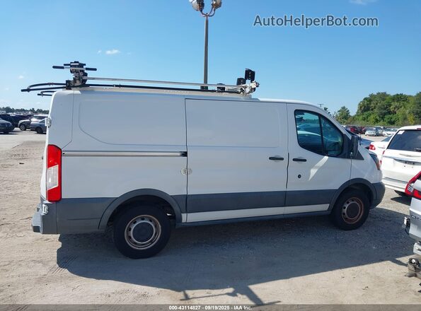 1FTYE1YM5JKA41263 2018 FORD TRANSIT-150 White Widok wnętrza z tyłu