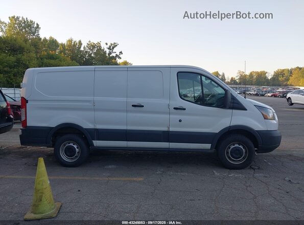 1FTYR1ZM7GKA72946 2016 FORD TRANSIT-250 Белый Вид задней части салона