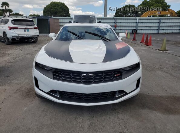 1G1FD1RS2R0109915 2024 CHEVROLET CAMARO White Դիմացի տեսք
