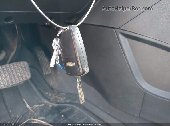 1G1JB5SH5J4120636 2018 CHEVROLET SONIC Silver წინა პანელის ხედი