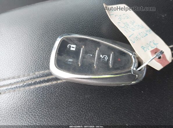 1G1ZD5STXMF026939 2021 CHEVROLET MALIBU Синий Вид панели приборов