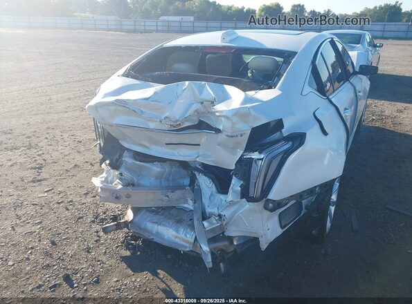 1G6DN5RW1S0105143 2025 CADILLAC CT5 Белый Вид спереди
