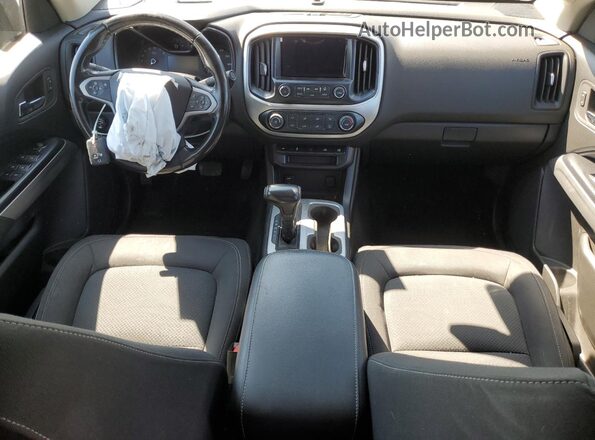 1GCGTCENXJ1104227 2018 CHEVROLET COLORADO Серый Вид панели приборов