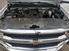 2018 Chevrolet Silverado K1500 Lt White vin: 1GCVKREC3JZ162774