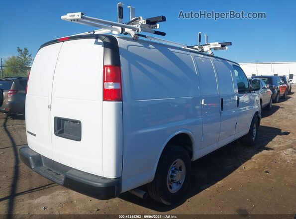 1GCWGAFP2R1174904 2024 CHEVROLET EXPRESS White Tył prawy
