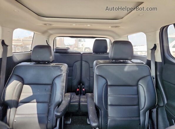 1GKKNPLS2MZ102146 2021 GMC ACADIA Gray Widok tylnych siedzeń