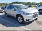 2021 Chevrolet Traverse Awd Lt Cloth Silver vin: 1GNEVGKWXMJ173839