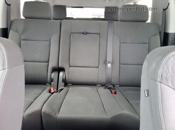 1GNSCGKC1LR224935 2020 CHEVROLET SUBURBAN Белый Вид задних сидений