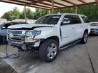 2020 Chevrolet Suburban C1500 Premier White vin: 1GNSCJKCXLR173500