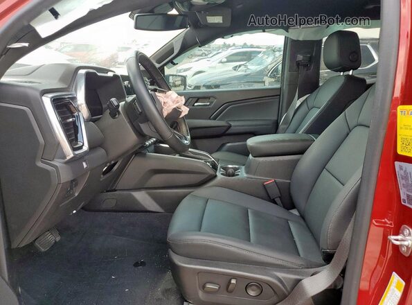 1GTP5BEK4P1265952 2023 GMC CANYON Красный Вид салона спереди