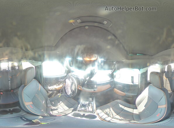 1GTP6DEK8P1267955 2023 GMC CANYON White Widok wnętrza 360 stopni