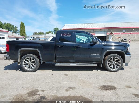 1GTV2MEC3JZ120267 2018 GMC SIERRA Black Rear interior view