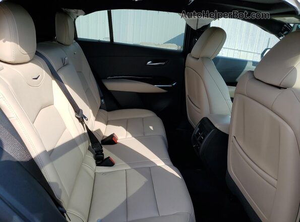 1GYAZAR41RF232763 2024 CADILLAC XT4 Charcoal Widok wnętrza z tyłu
