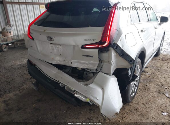 1GYFZDR40MF011378 2021 CADILLAC XT4 Белый Вид спереди