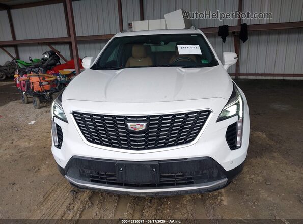 1GYFZDR40MF011378 2021 CADILLAC XT4 Белый Вид щитка приборов