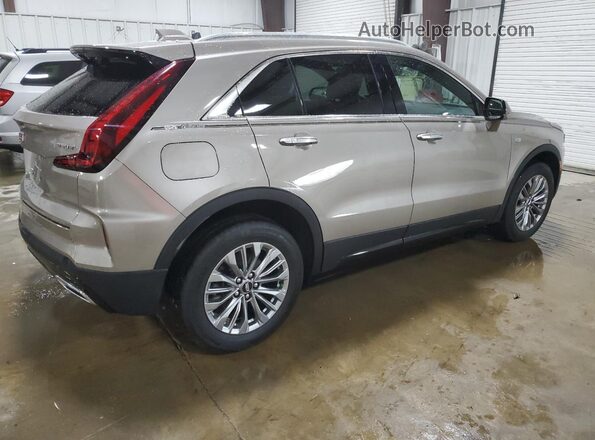 1GYFZDR40RF243213 2024 CADILLAC XT4 Silver Задня права чверть